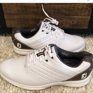Men’s Foot Joy Golf Shoe